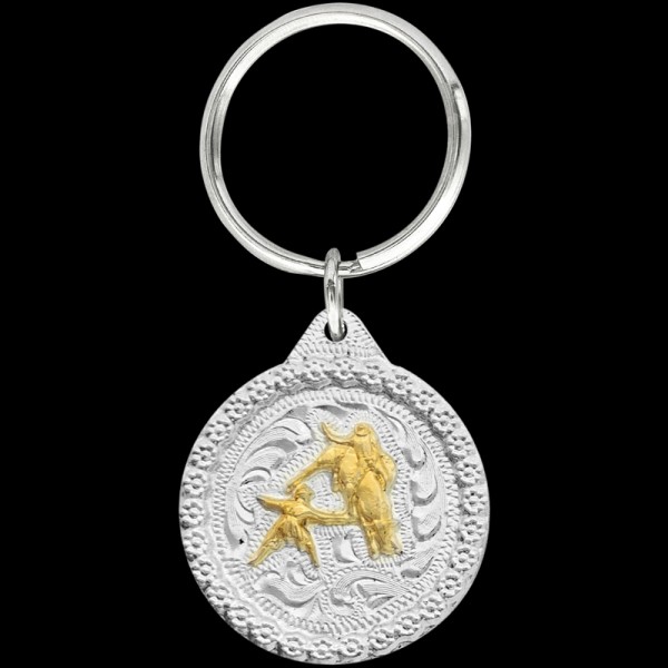 Step into the arena with our Gold Bull Fighter Keychain. Meticulously crafted, it's a symbol of bravery and skill for fans of bullfighting. Order now!